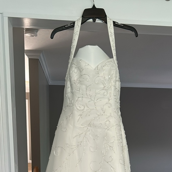 Demetrios Elegant White Embroidered Gown - Picture 6 of 7